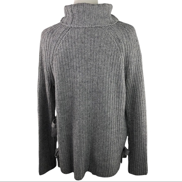 🆕 UGG Ceanne Heather Gray Chunky Knit Turtleneck Sweater w/ Side Bow Details - Picture 8 of 11
